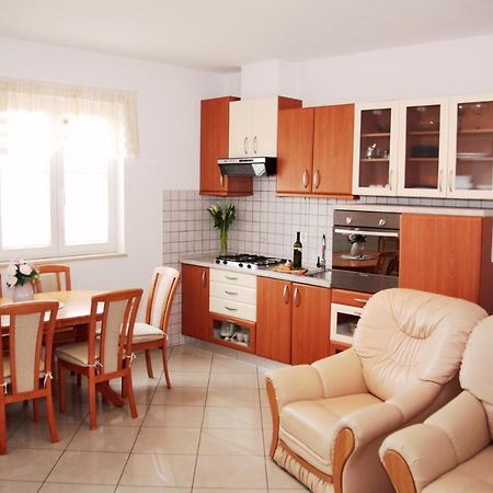 Apartment Matika, Terrace Apartment 10 Minutes Walk From Center Rovinj Exterior foto